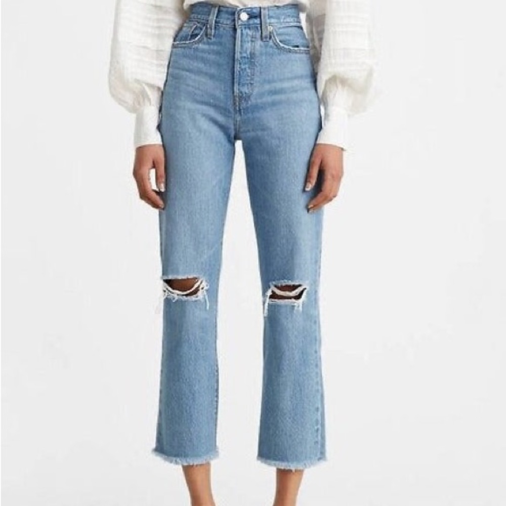 Levis Cropped Wedgie Straight Jean